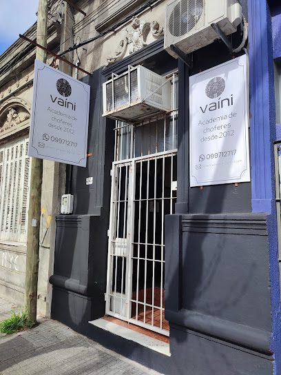 ACADEMIA DE CHOFERES VAÍNI — Academia de choferes en Unión