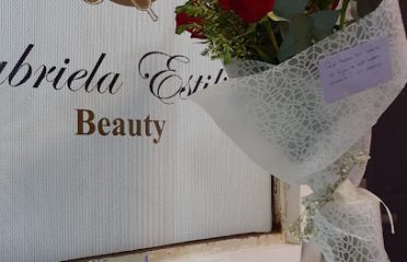 Gabriela estilista