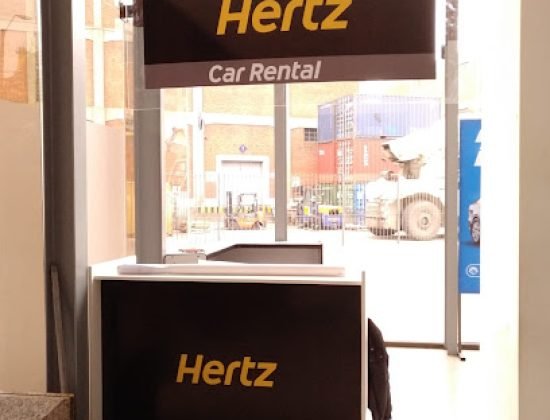 Hertz Rent a Car Puerto Montevideo