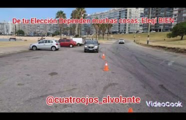 Academia Cuatro Ojos Conductores