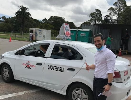 Academia de Choferes Del Molino