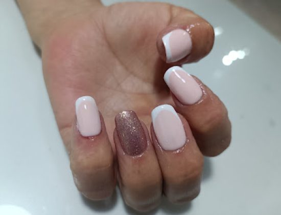 Veronica hair stylist