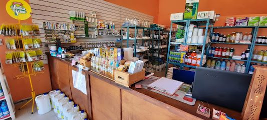 Droguería Salinas — Farmacia en Salinas