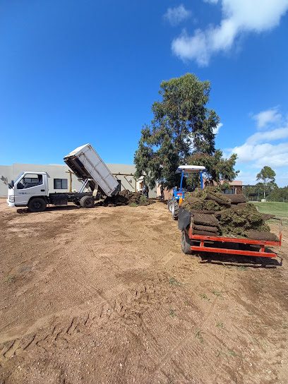 Euca materiales y servicios — Barraca en El Bosque