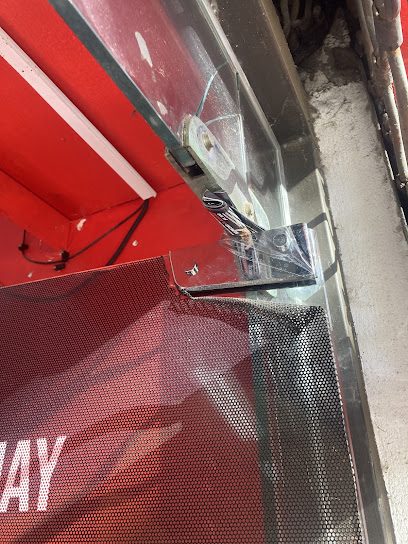 Puertas Blindex ( Reparación 24 horas y Venta ) — Cerrajería en Villa Muñoz