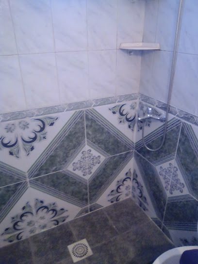 Sanitario Bruno Damiano — Sanitaria en Colón