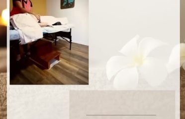 Flor de Lis, Masajista y Cosmetóloga