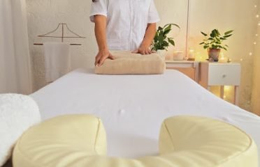 Agua Clara – Masaje terapéutico