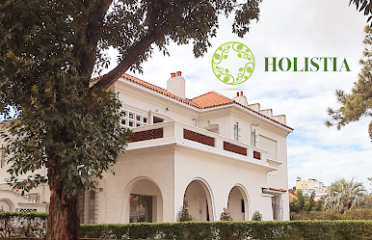 Holistia