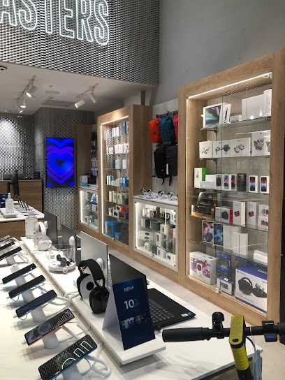 Cover Company | Portones Shopping — Local de celulares en Punta Gorda Cover Company | Portones Shopping — Local de celulares en Punta Gorda
