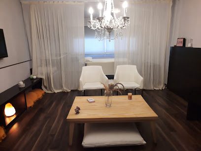 Holistic Spa — Casa de masajes en Pocitos Holistic Spa — Casa de masajes en Pocitos