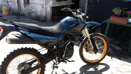 Taller Motos Y Bicis los pipis — Comercio en Shangrila Taller Motos Y Bicis los pipis — Comercio en Shangrila